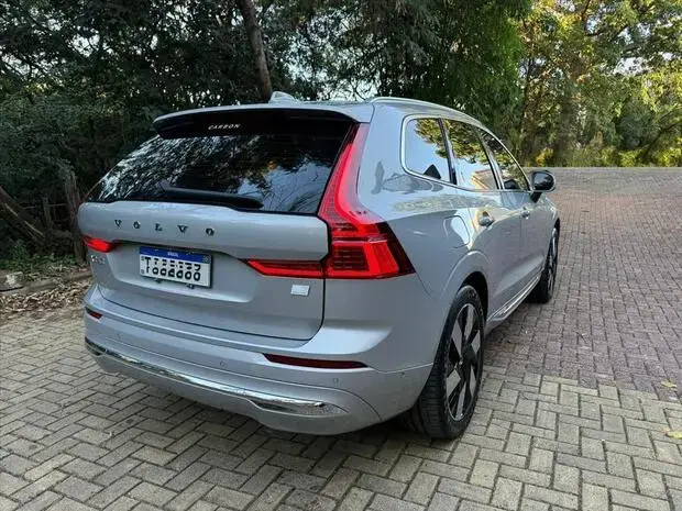 Volvo XC60 2.0 T8 RECHARGE ULTIMATE AWD GEARTRONIC