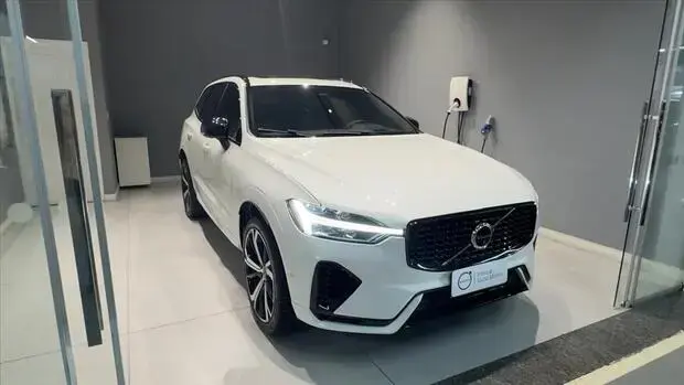 Volvo XC60 2.0 T8 RECHARGE ULTIMATE DARK AWD GEARTRONIC