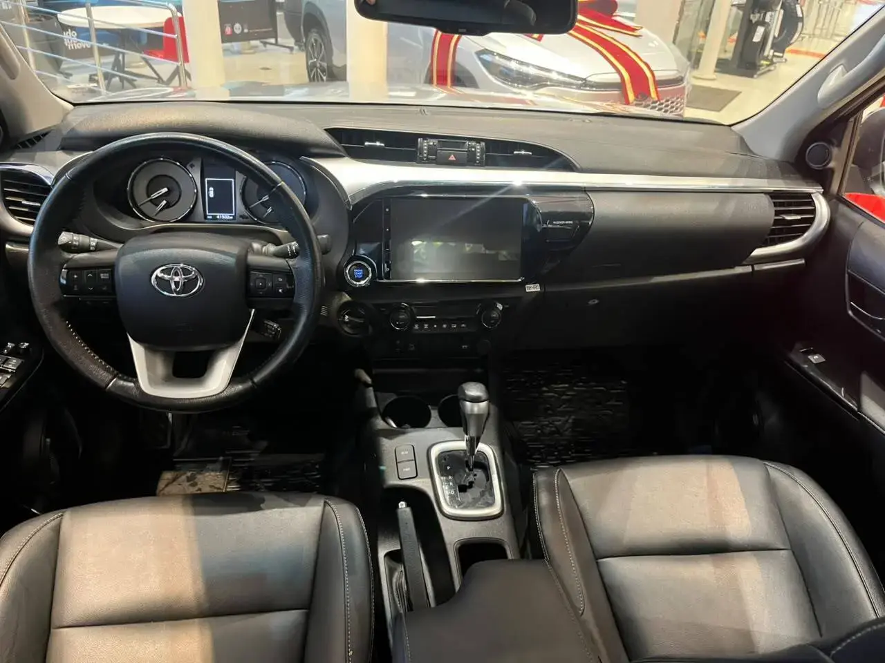 galeria HILUX SRV 4X4 2.8