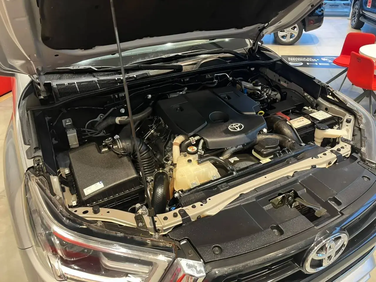 galeria HILUX SRV 4X4 2.8