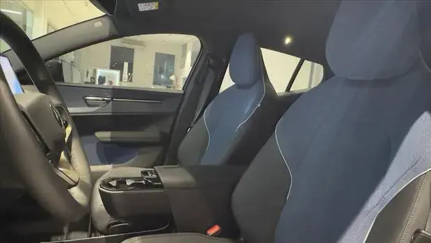 Volvo EX30 69 KW ELÉTRICO PLUS