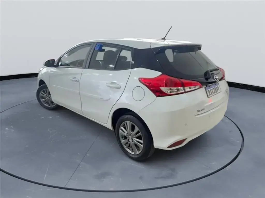 galeria YARIS