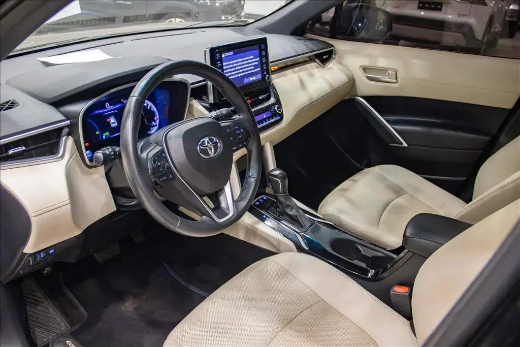 galeria COROLLA CROSS