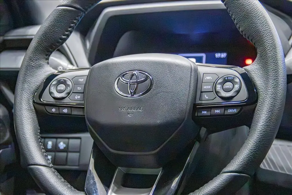 galeria YARIS CROSS