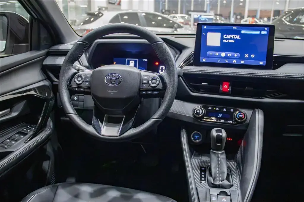 galeria YARIS CROSS