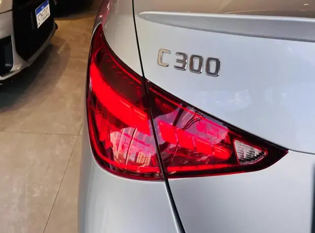 Mercedes Benz C 300 AMG Line 2.0 TB (Aut.) (Híb.)