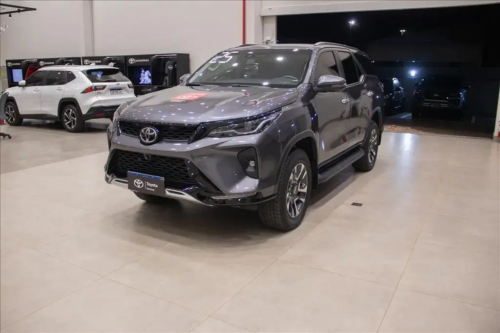 galeria HILUX SW4