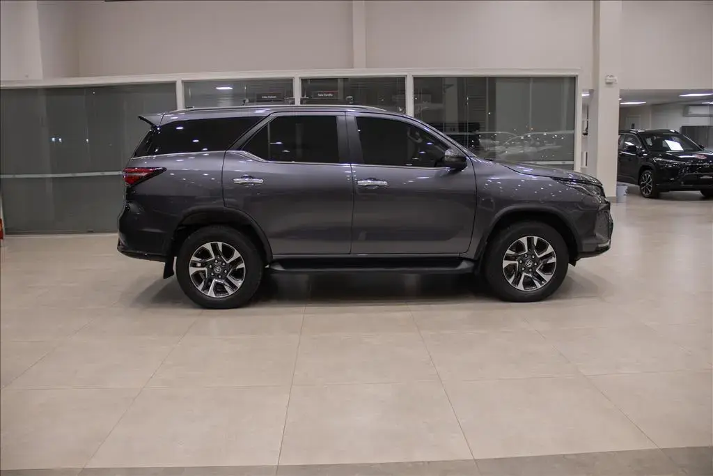 galeria HILUX SW4
