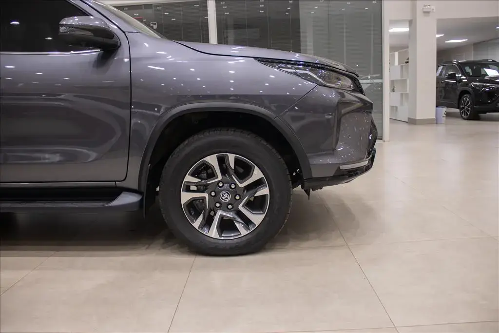galeria HILUX SW4