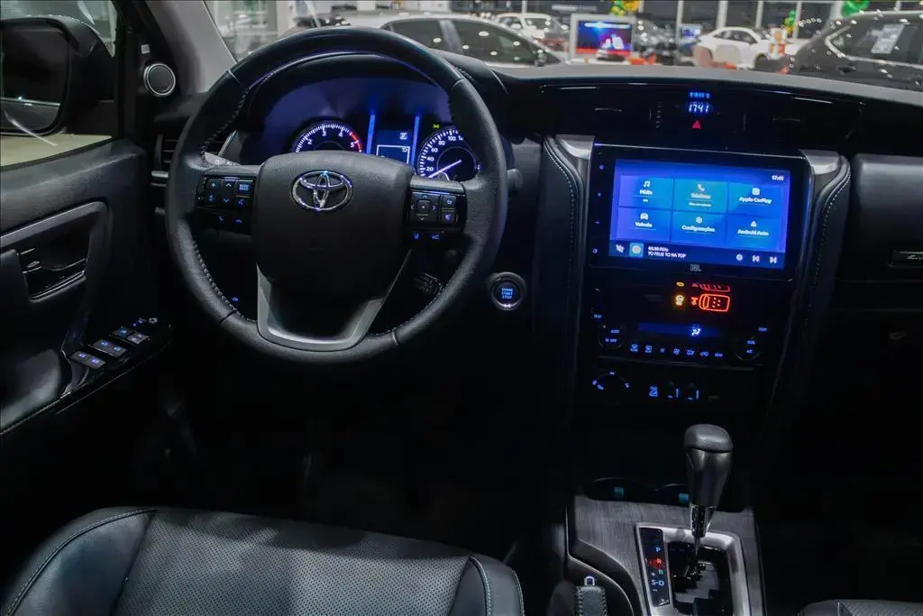 galeria HILUX SW4
