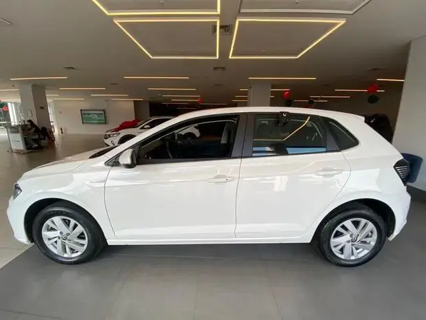 Volkswagen Polo Comfortline (Aut) (Flex)