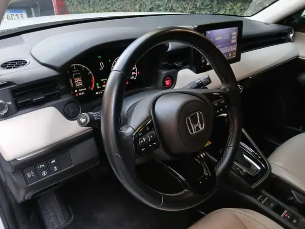 Honda HR-V Touring 1.5 Turbo