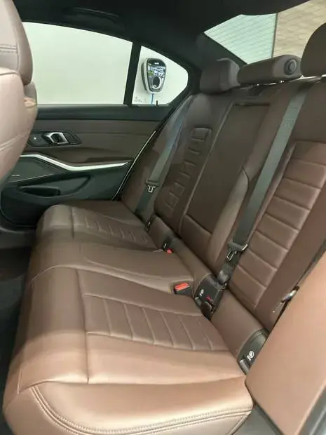 Bmw 320i M Sport 2.0 Turbo (Aut.)
