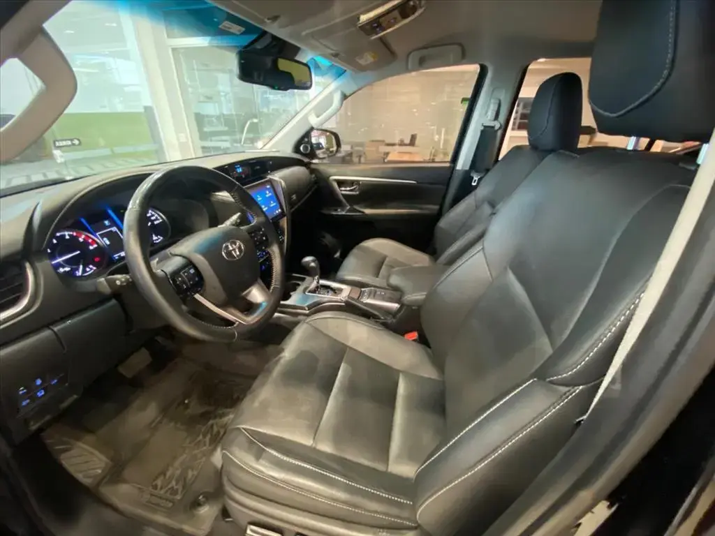 galeria HILUX SW4