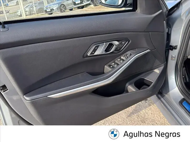 galeria 320I