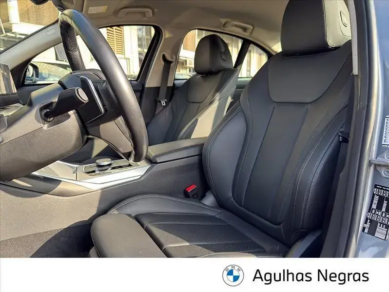 galeria 320I