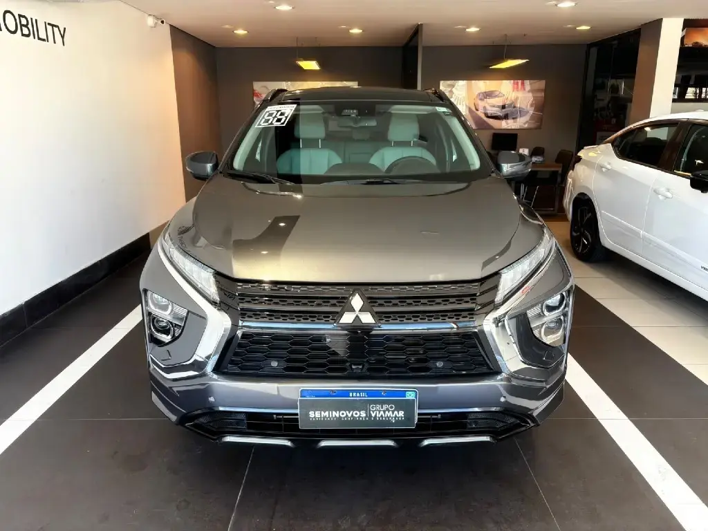 galeria ECLIPSE CROSS