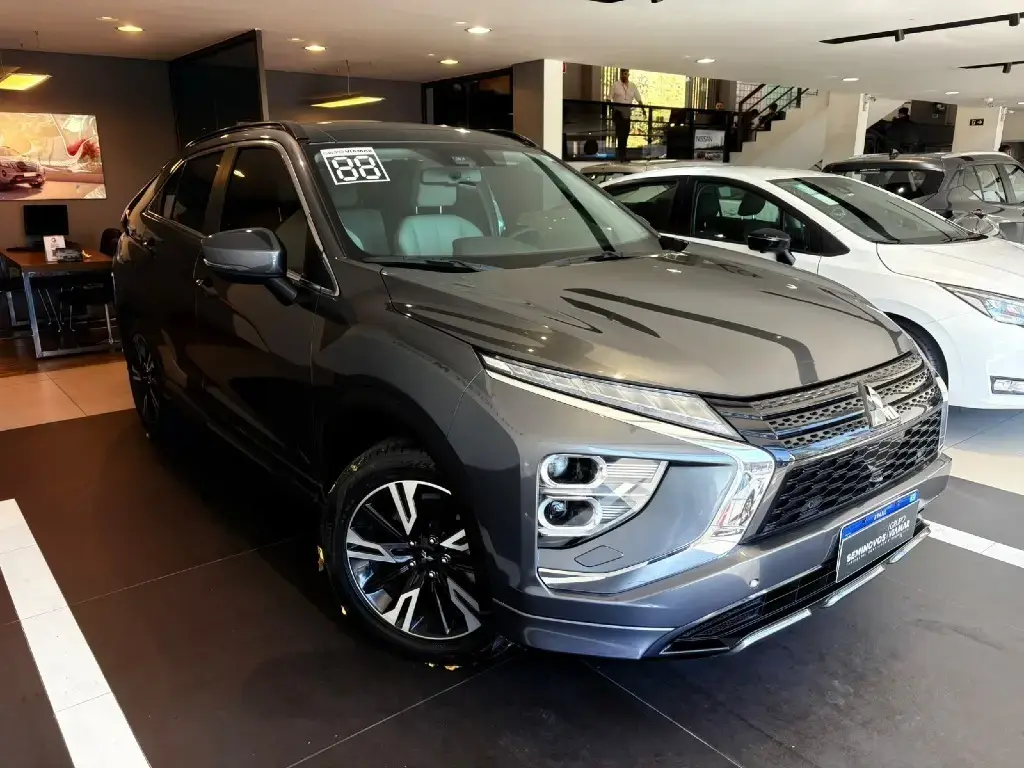 galeria ECLIPSE CROSS