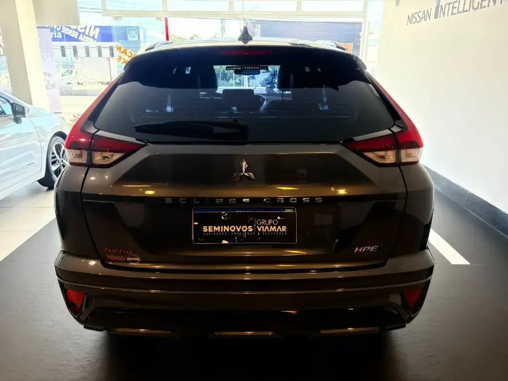 galeria ECLIPSE CROSS