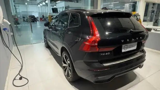 Volvo XC60 2.0 T8 RECHARGE ULTIMATE DARK AWD GEARTRONIC