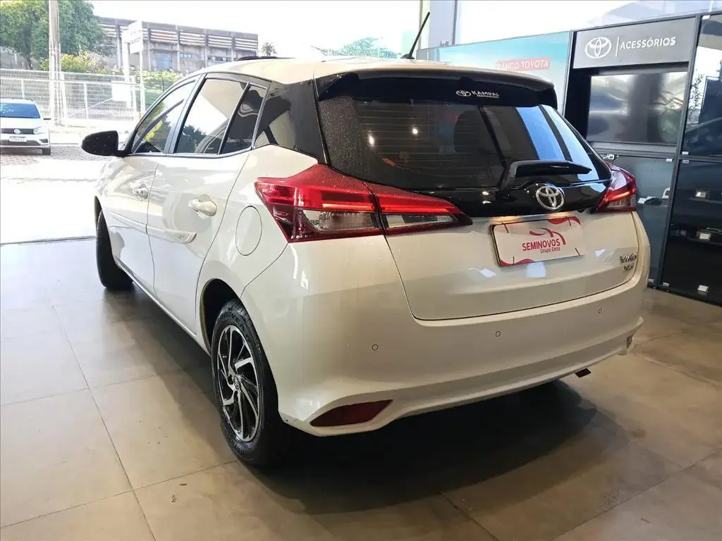 galeria YARIS