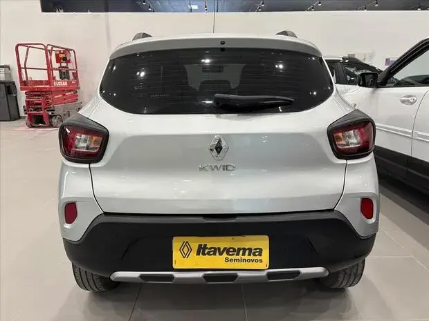 Renault KWID 1.0 12V SCE FLEX OUTSIDER MANUAL