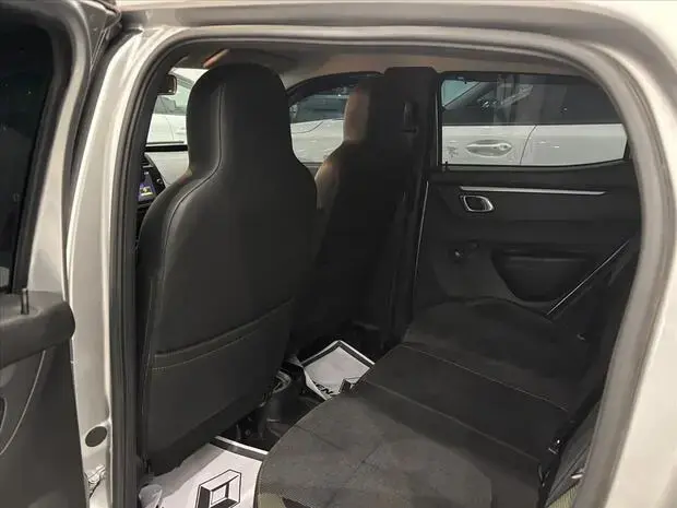 Renault KWID 1.0 12V SCE FLEX OUTSIDER MANUAL