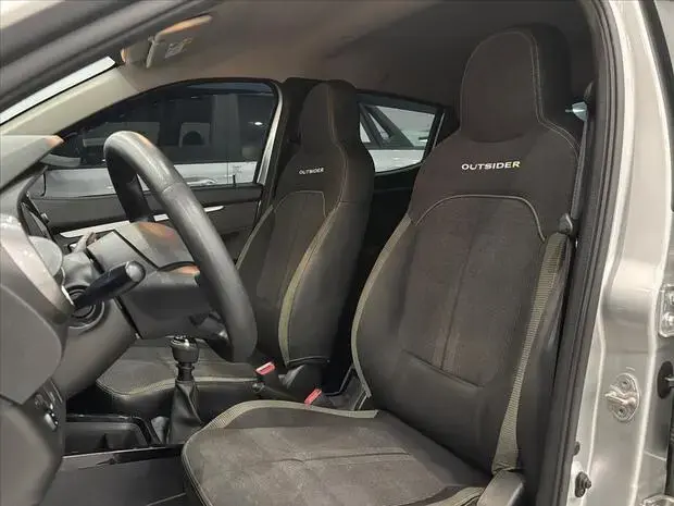 Renault KWID 1.0 12V SCE FLEX OUTSIDER MANUAL