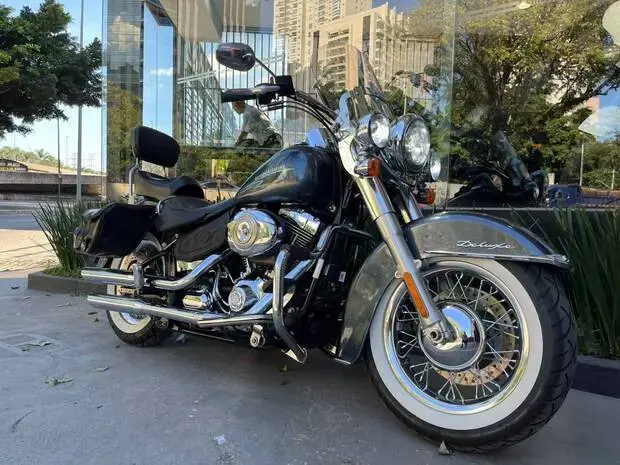Harley Davidson Softail Deluxe Softail De Luxe