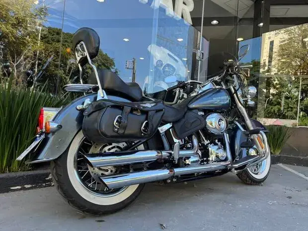 Harley Davidson Softail Deluxe Softail De Luxe