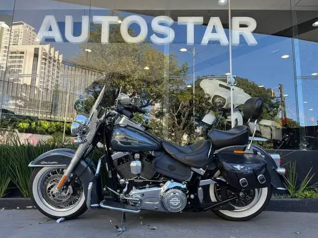 Harley Davidson Softail Deluxe Softail De Luxe