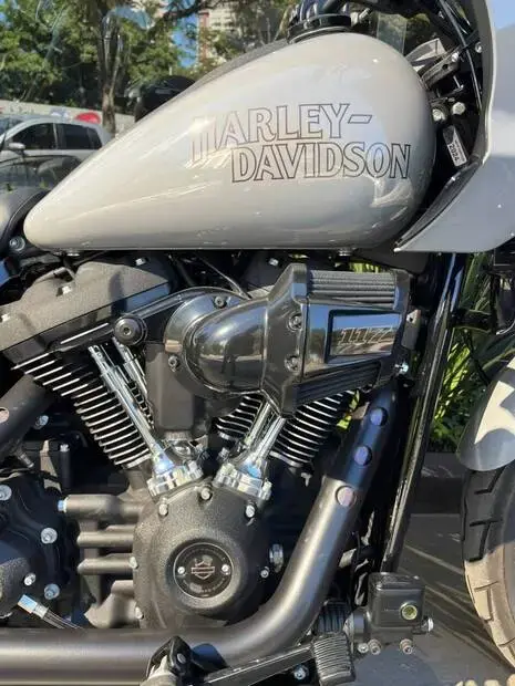 Harley Davidson Low Rider ST