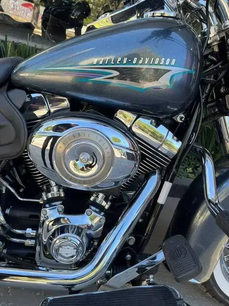 Harley Davidson Softail Deluxe Softail De Luxe