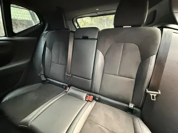 Volvo XC40 P8 RECHARGE ELECTRIC BEV PURE AWD
