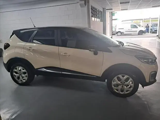 Renault CAPTUR 1.6 16V SCE FLEX INTENSE X-TRONIC