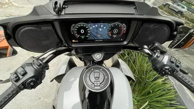 Harley Davidson Street Glide Ultra