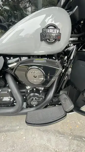 Harley Davidson Street Glide Ultra