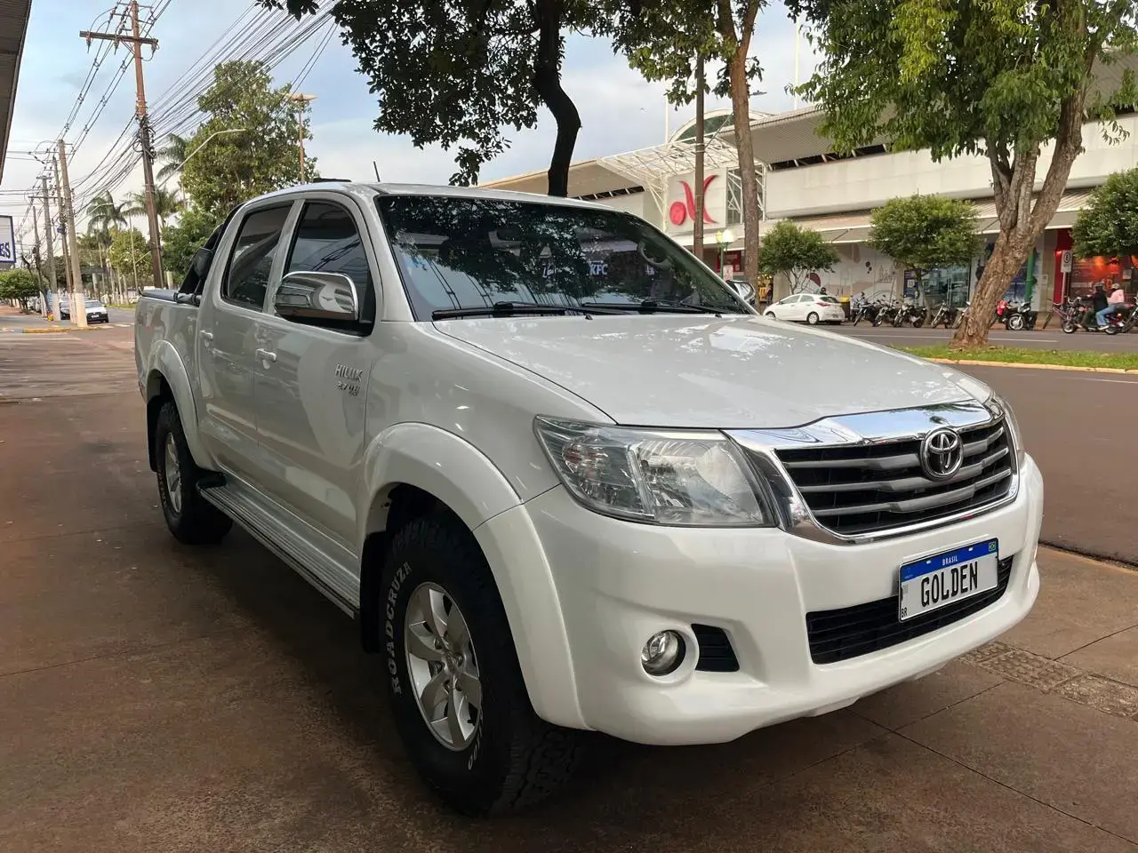 galeria HILUX