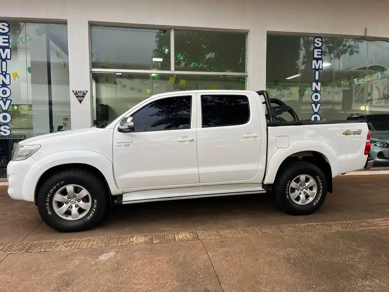galeria HILUX
