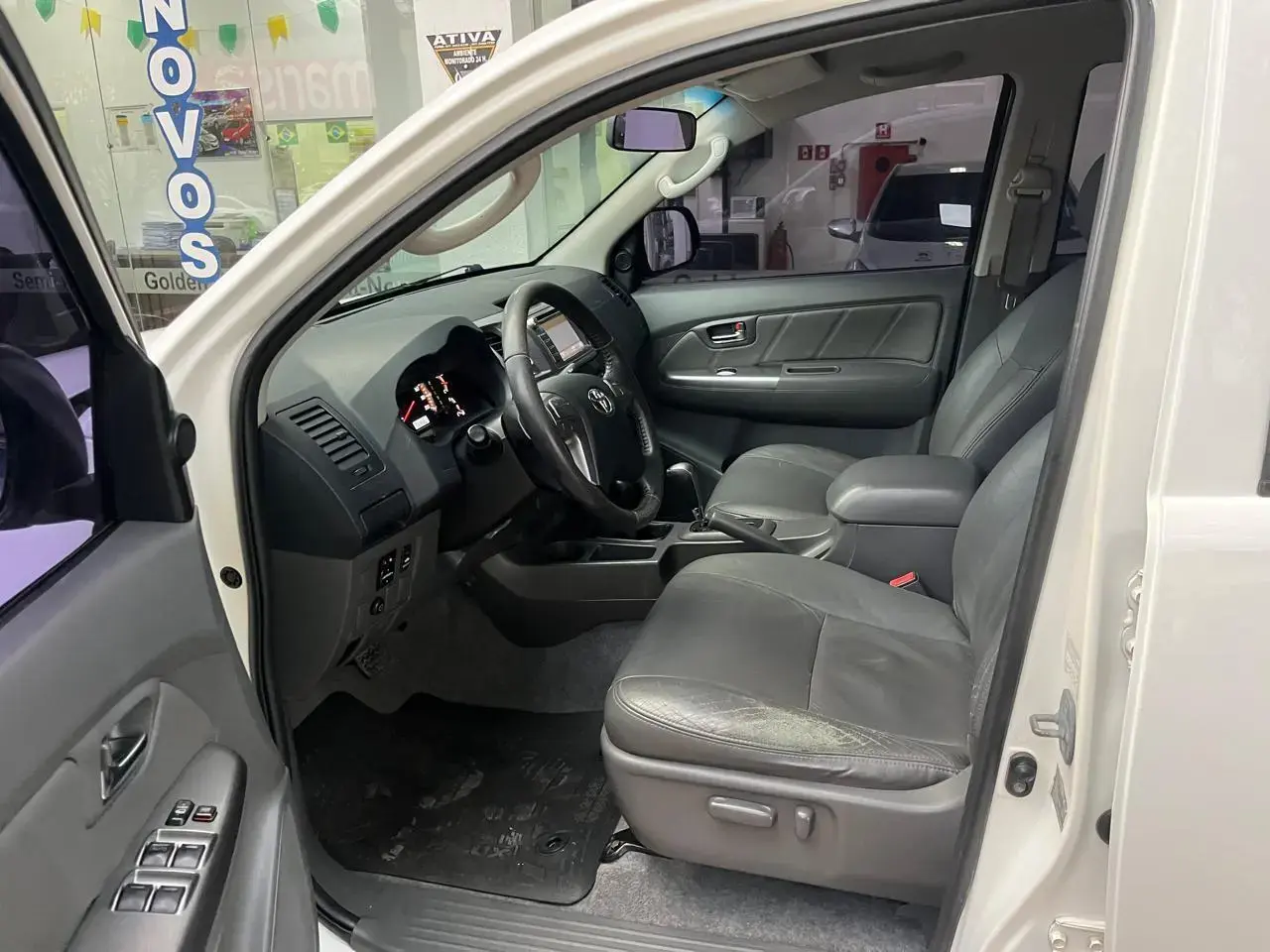 galeria HILUX