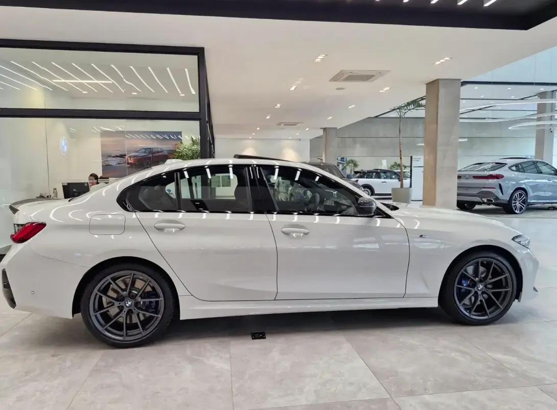 galeria 320i
