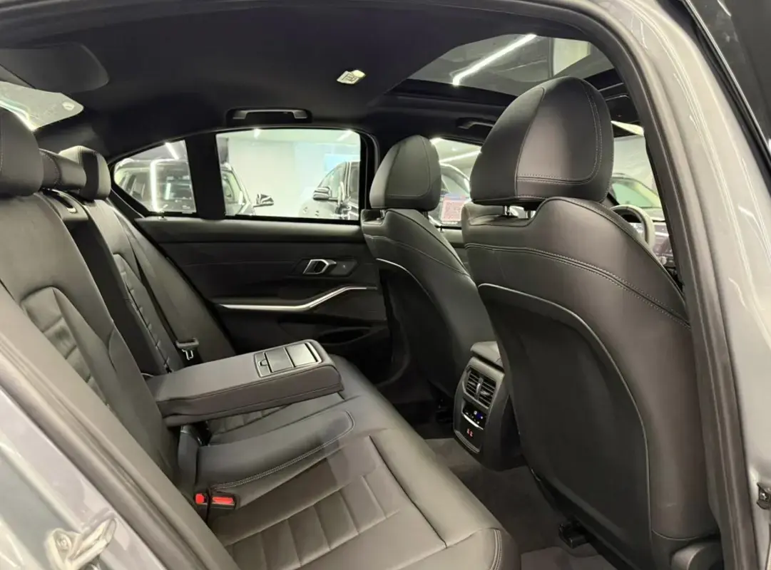 galeria 320i