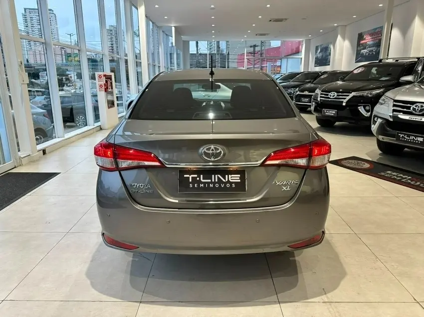 galeria YARIS