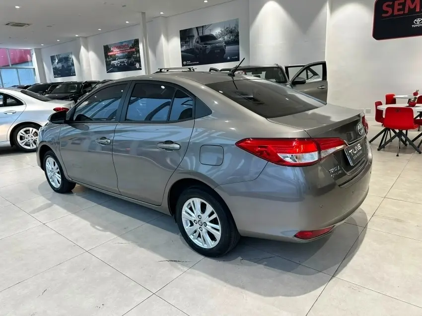 galeria YARIS