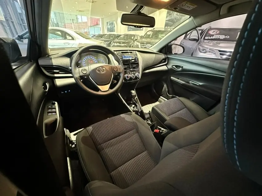 galeria YARIS