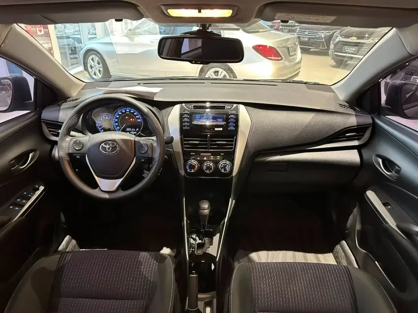 galeria YARIS