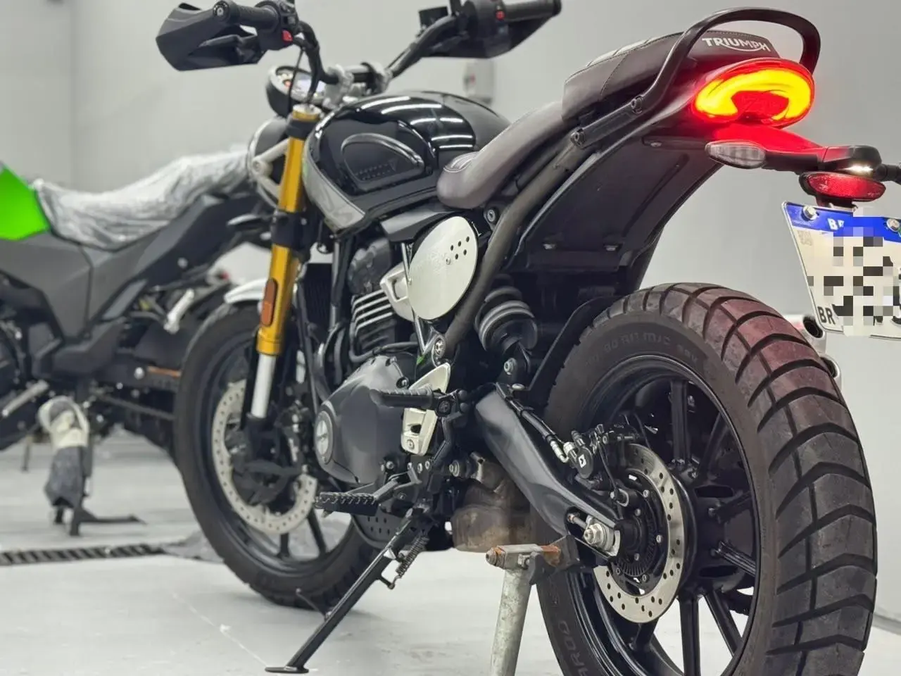 galeria SCRAMBLER 400 X