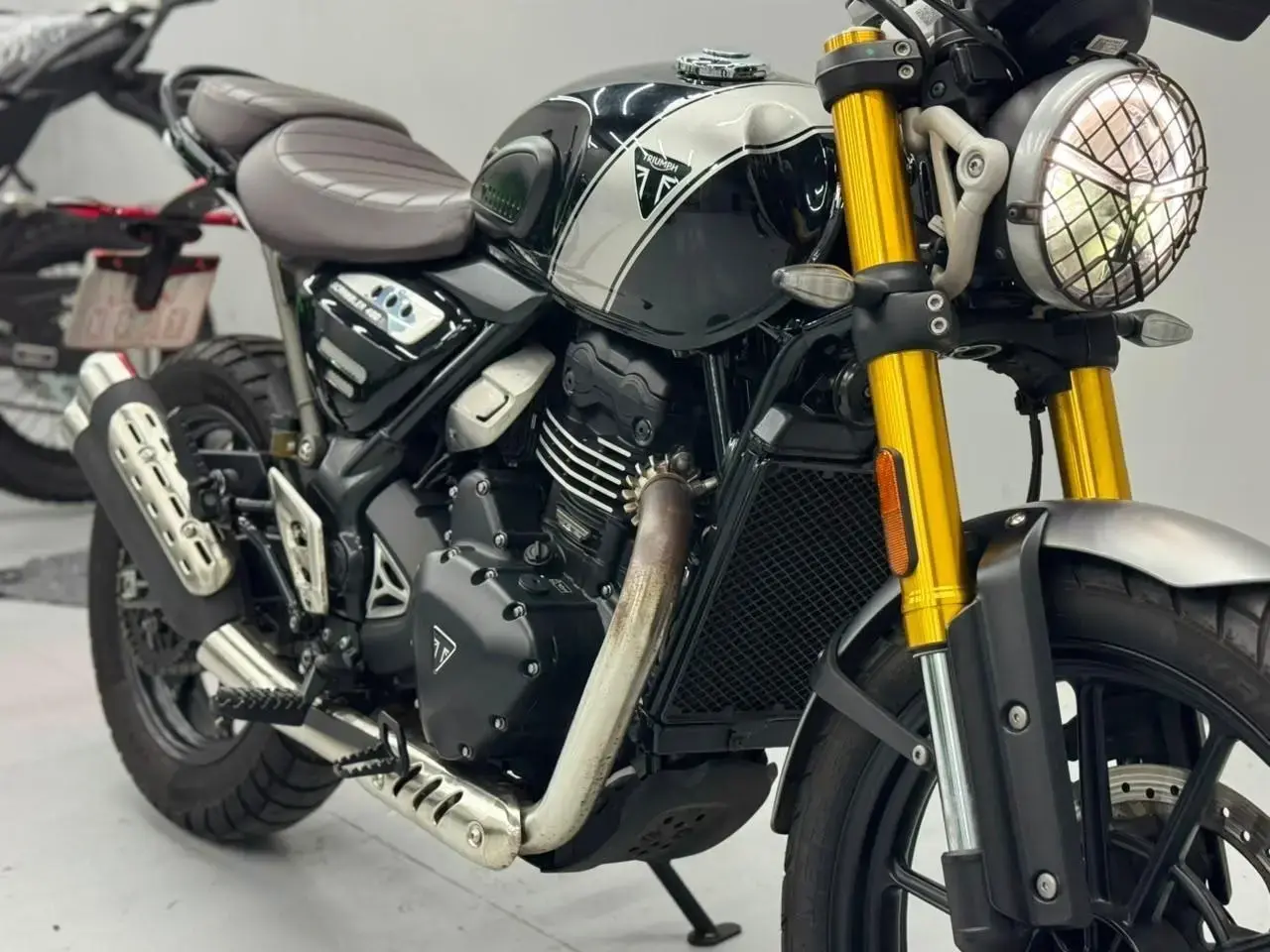 galeria SCRAMBLER 400 X
