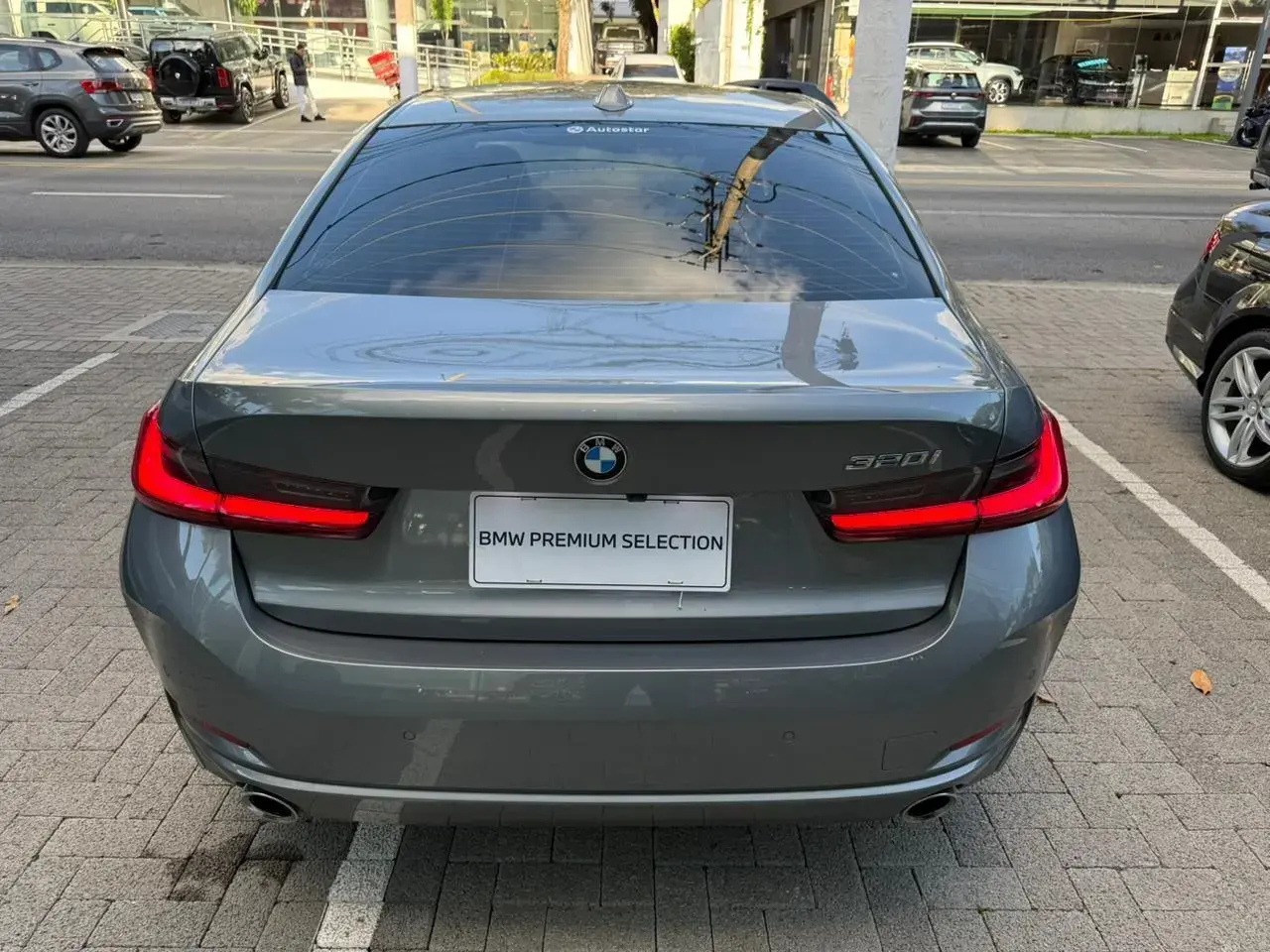 galeria 320i