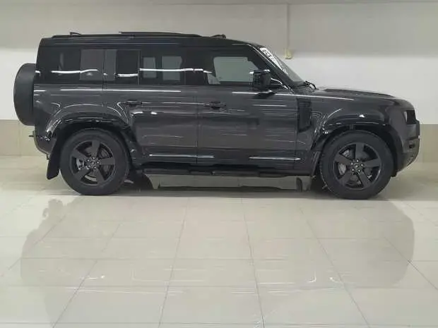 Land Rover Defender 110 X-Dynamic HSE 3.0 TD (Aut)